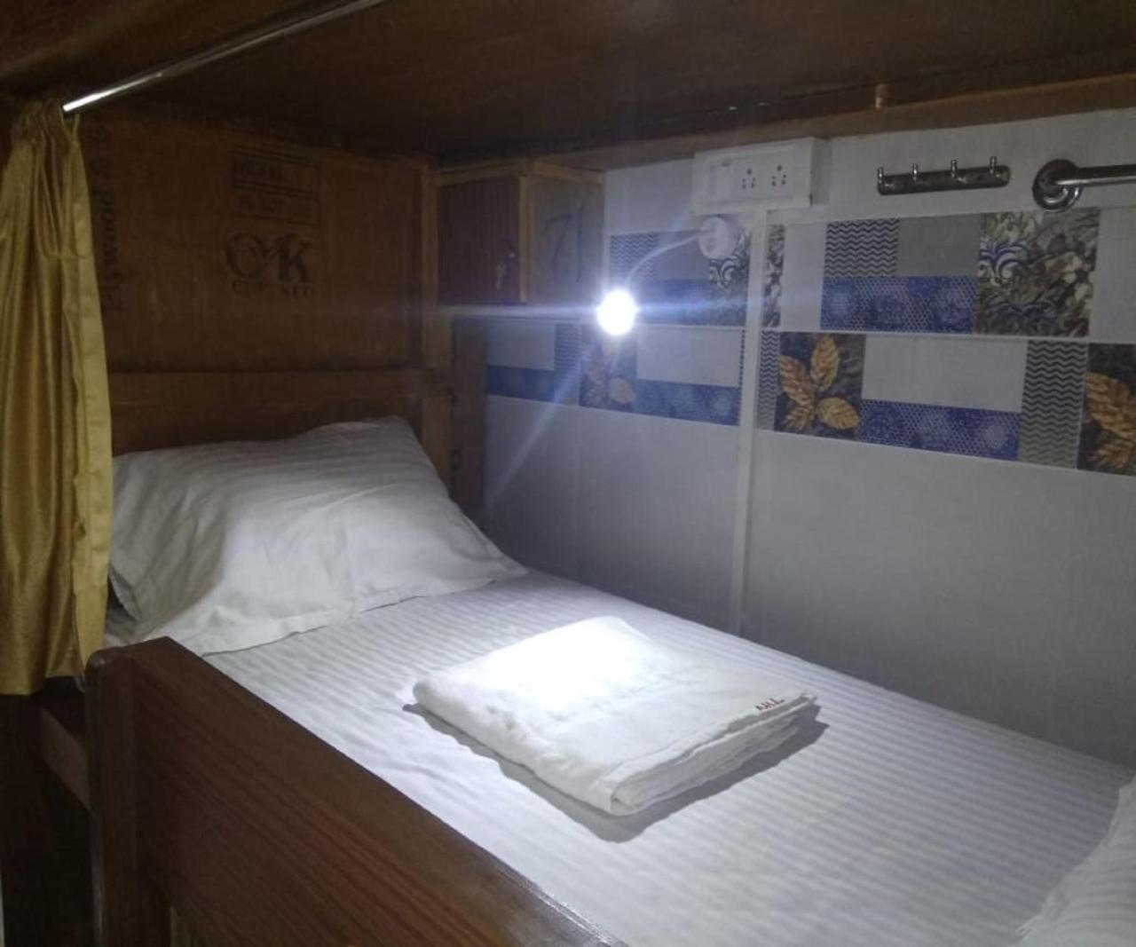 Ahlan Dormitory Mumbai Dış mekan fotoğraf